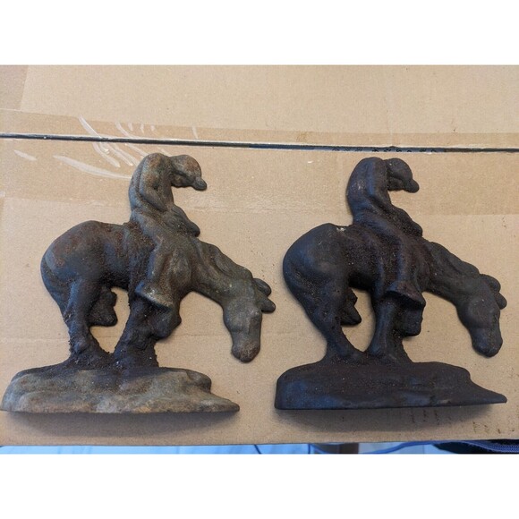 Vintage Native American Indian On Horse End of Trail of Tears Cast Iron Bookends - Picture 1 of 4